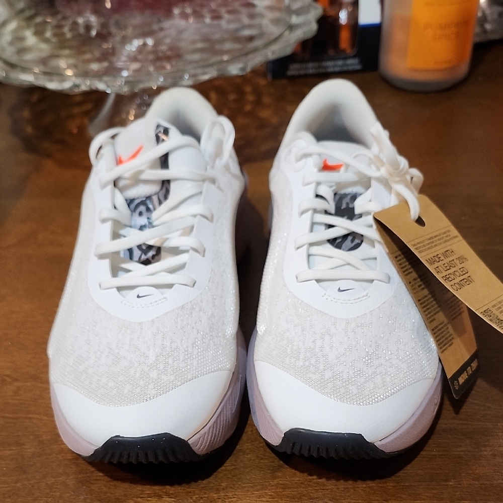 Nike White and Black Athletic Shoes